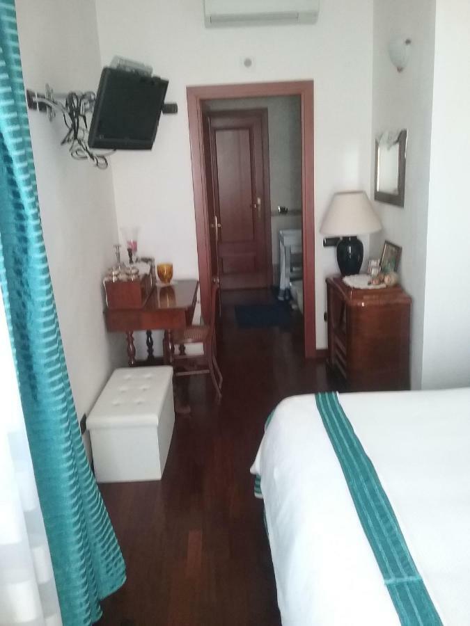 Hotel Stella Quartu SantʼElena Exteriér fotografie